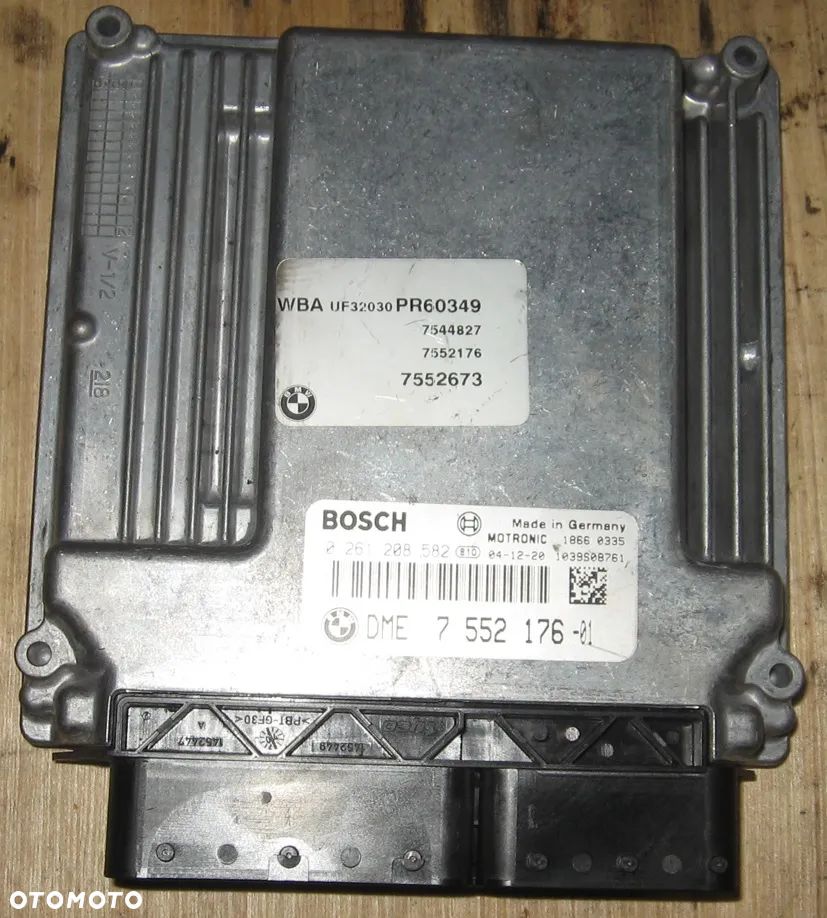 BMW E90 2.0 0261208582 sterownik silnika komputer - 1