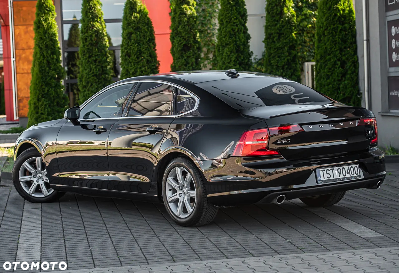 Volvo S90 - 10