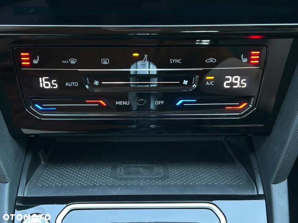Volkswagen Passat Variant - 27