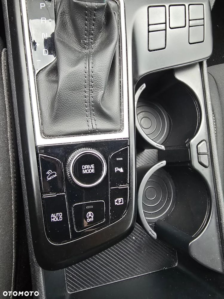 Kia Sportage - 8