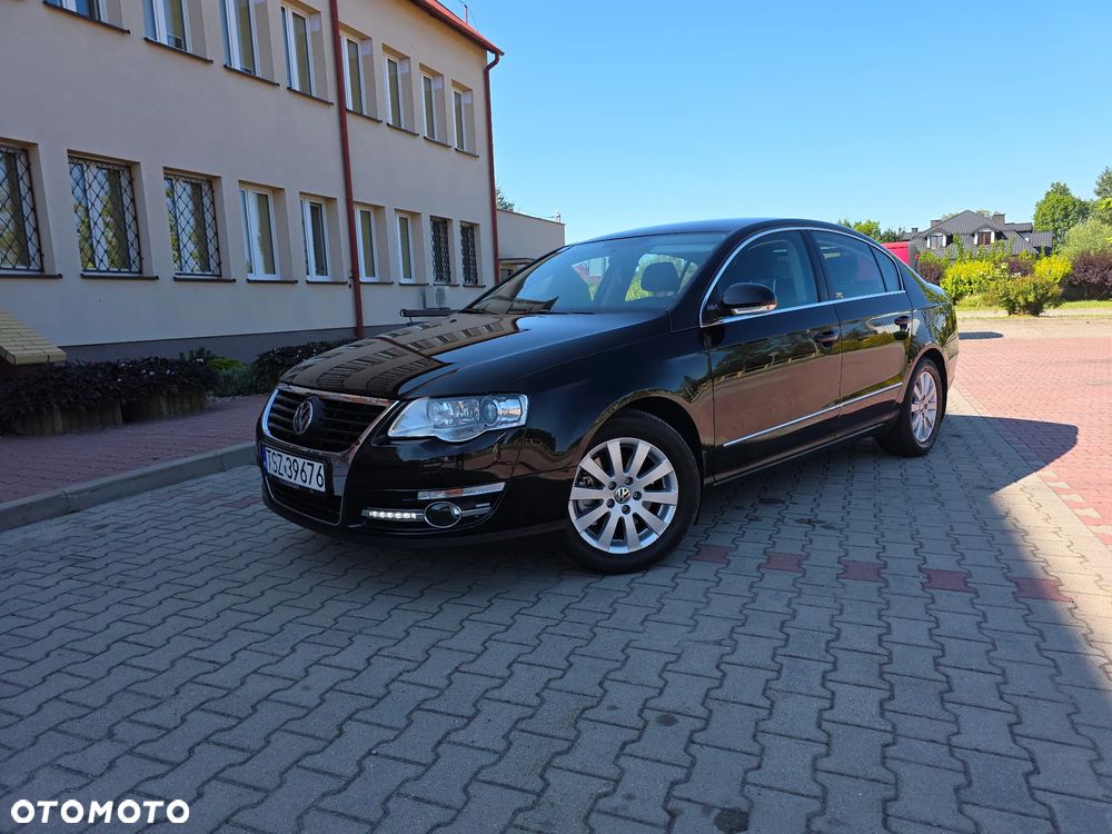 Volkswagen Passat 2.0 TDI Comfortline - 1