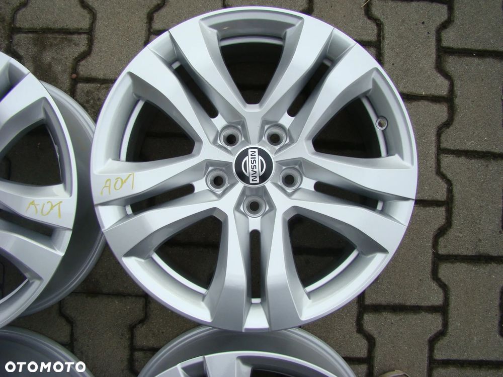 a01 5x114,3 Nissan Juke Qashqai X-Trail niemotnowane 7jx17 et35 - 4