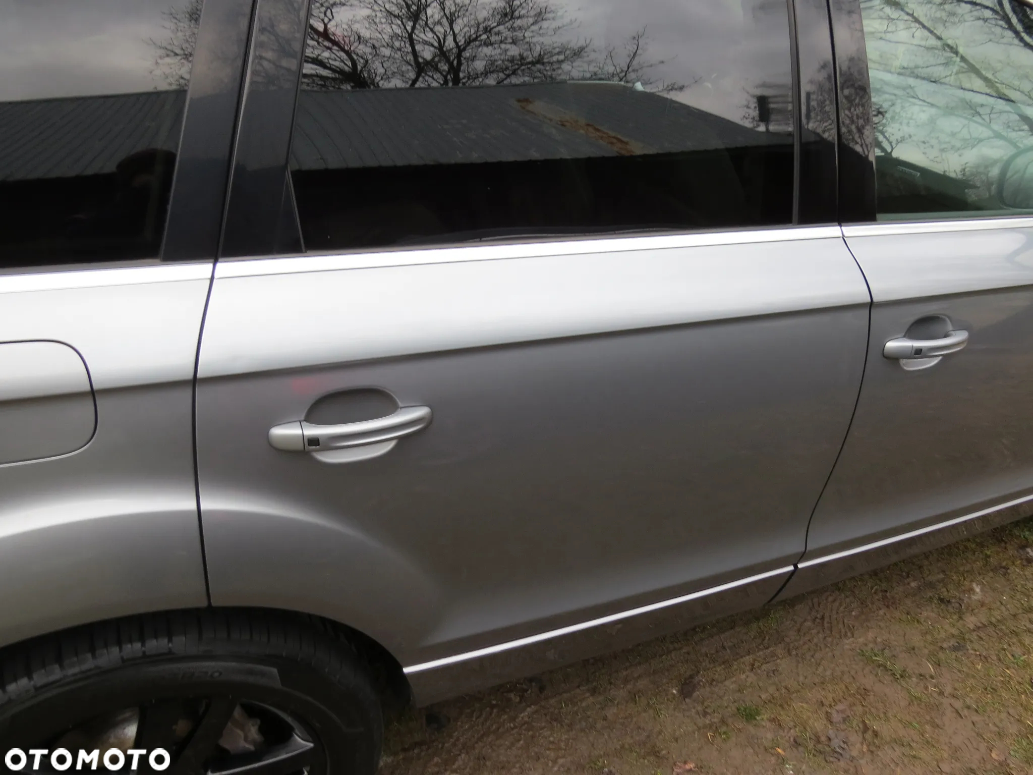 DRZWI PRAWY TYŁ TYLNE LY7G AUDI Q7 4L - 3