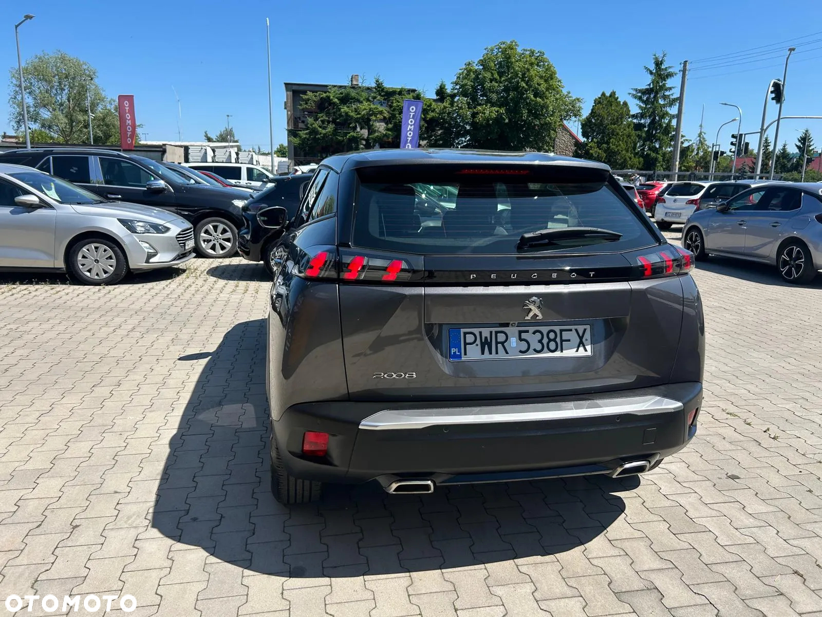 Peugeot 2008 PureTech 130 Stop&Start EAT6 Signature - 7