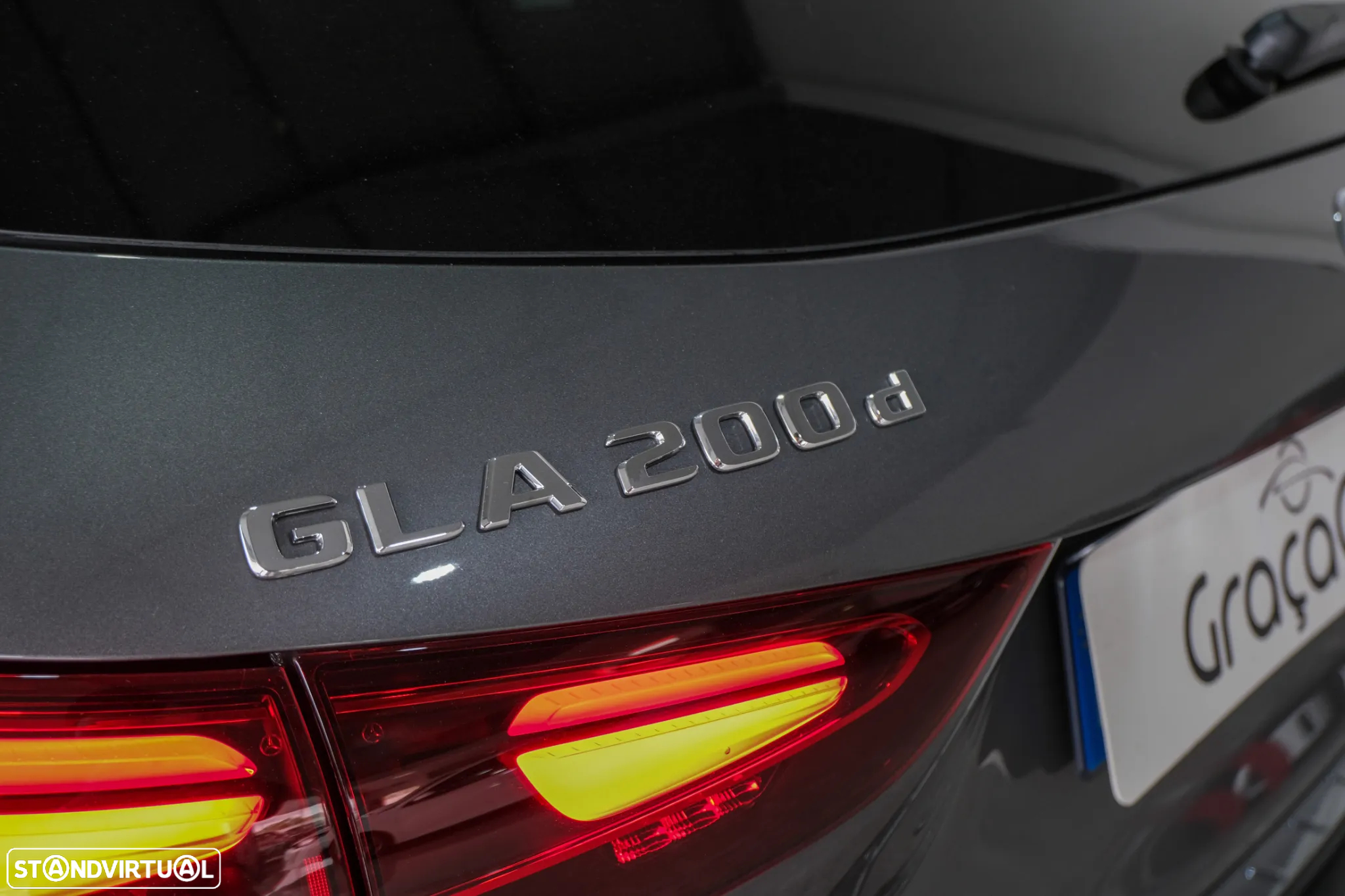 Mercedes-Benz GLA 200 d AMG Line - 13