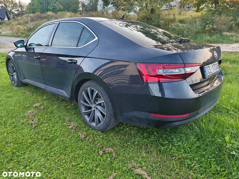 Skoda Superb 2017 photo 4
