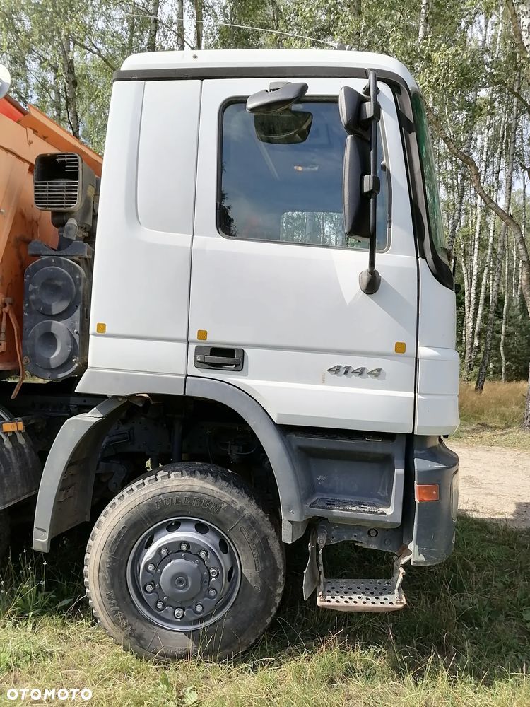 Mercedes-Benz Actros - 2