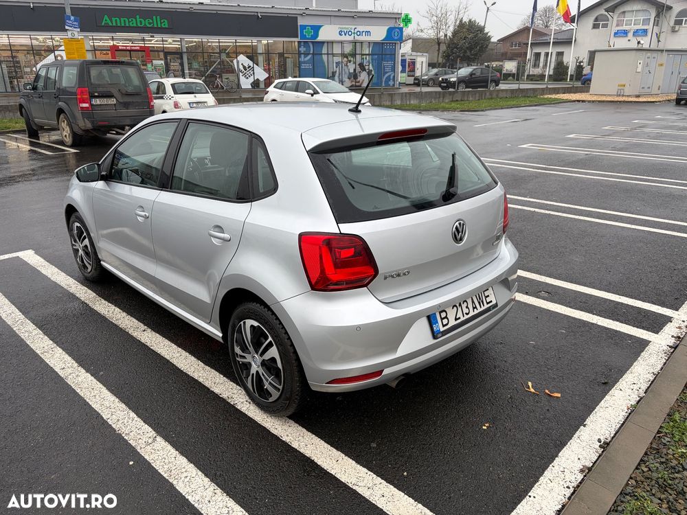 Volkswagen Polo 1.2 TSI Comfortline - 5
