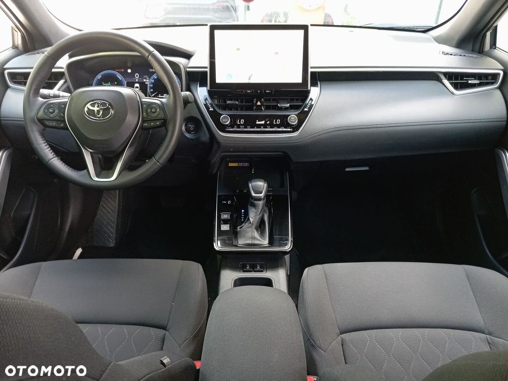 Toyota Corolla Cross - 13