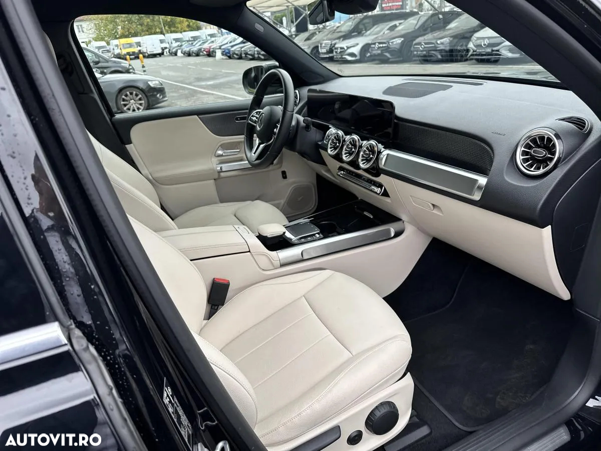 Mercedes-Benz EQB 300 4MATIC - 13