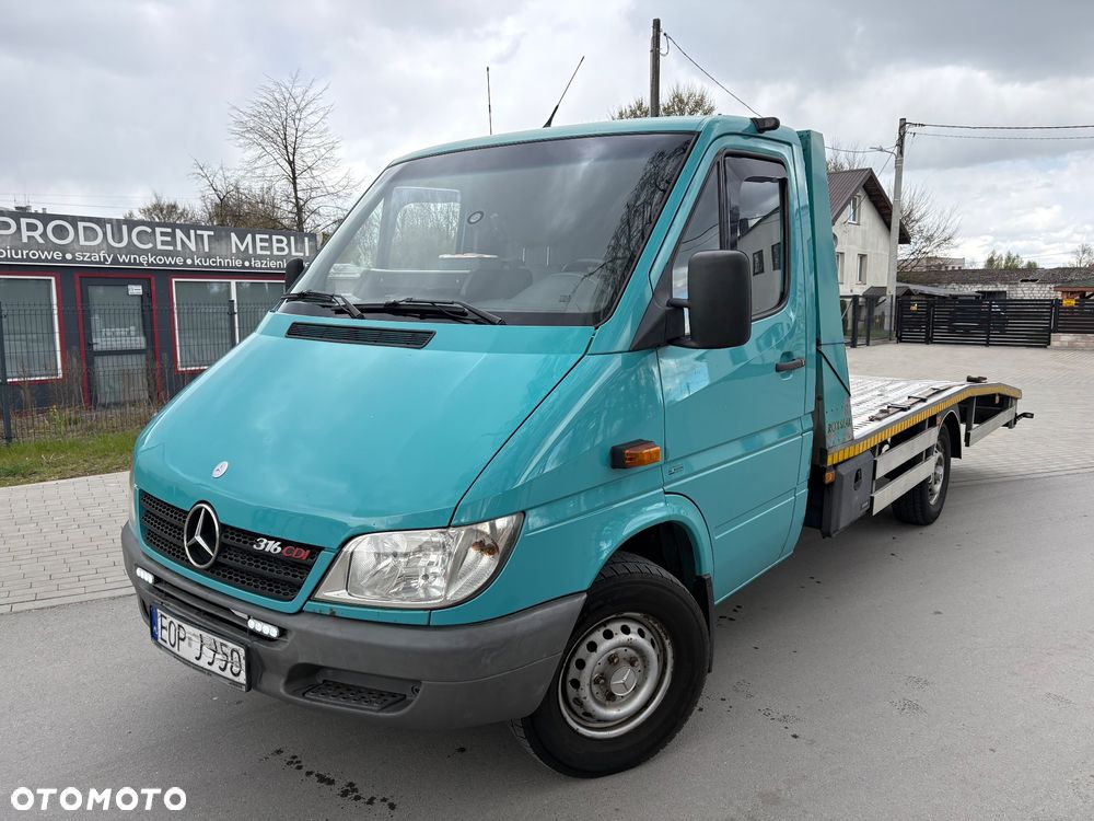 Mercedes-Benz Sprinter - 1