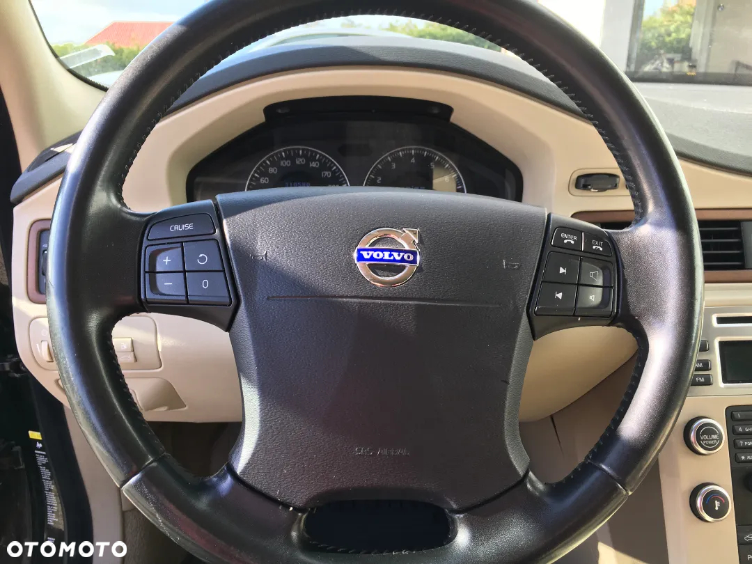 Volvo V70 - 11
