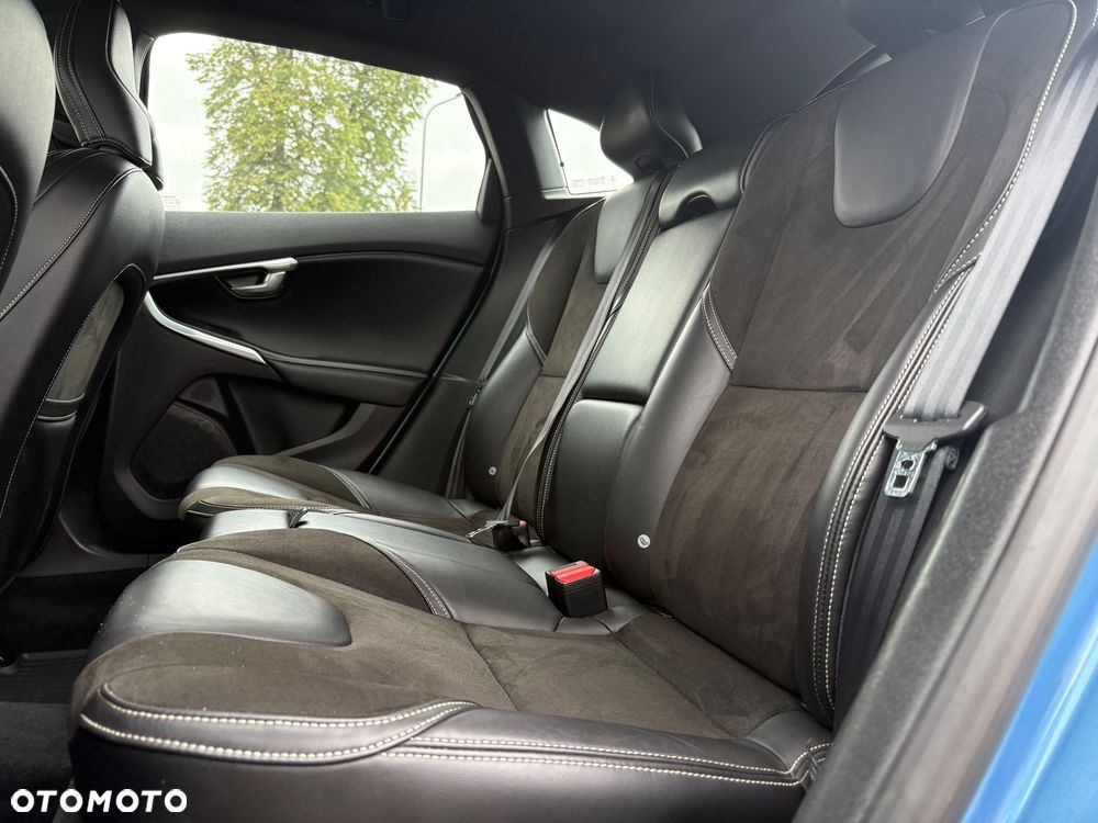 Volvo V40 D2 RDesign - 28