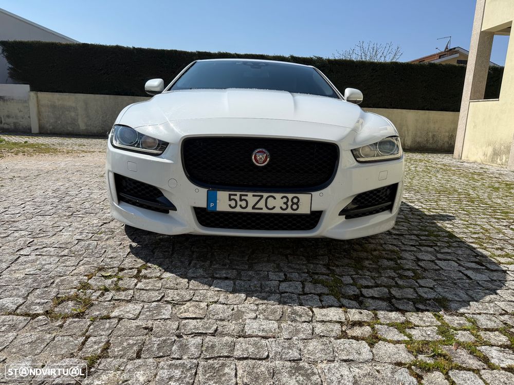 Jaguar XE 20d AWD Aut. R-Sport - 2