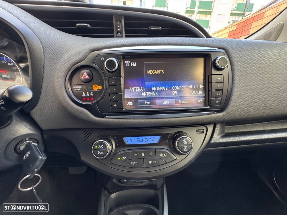 Toyota Yaris 1.5 HSD Sport+P.Luxury+TSS - 12