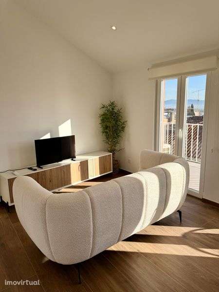 Alugo Apartamento T1 Fundão - Grande imagem: 2/12