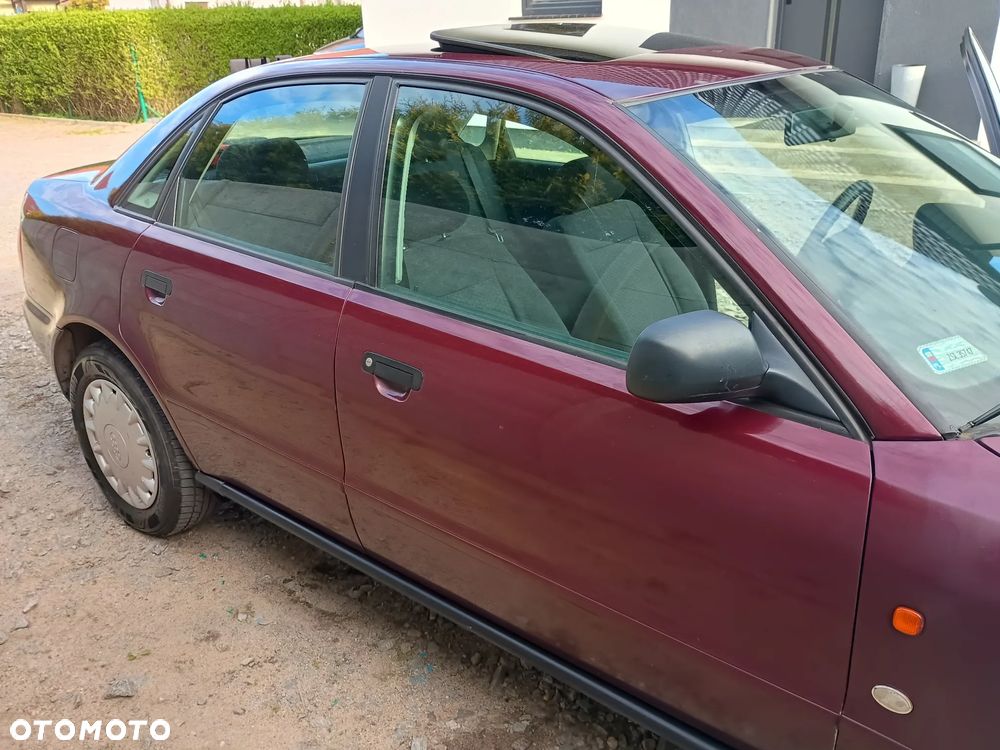 Audi A4 Limousine 1.8 - 26