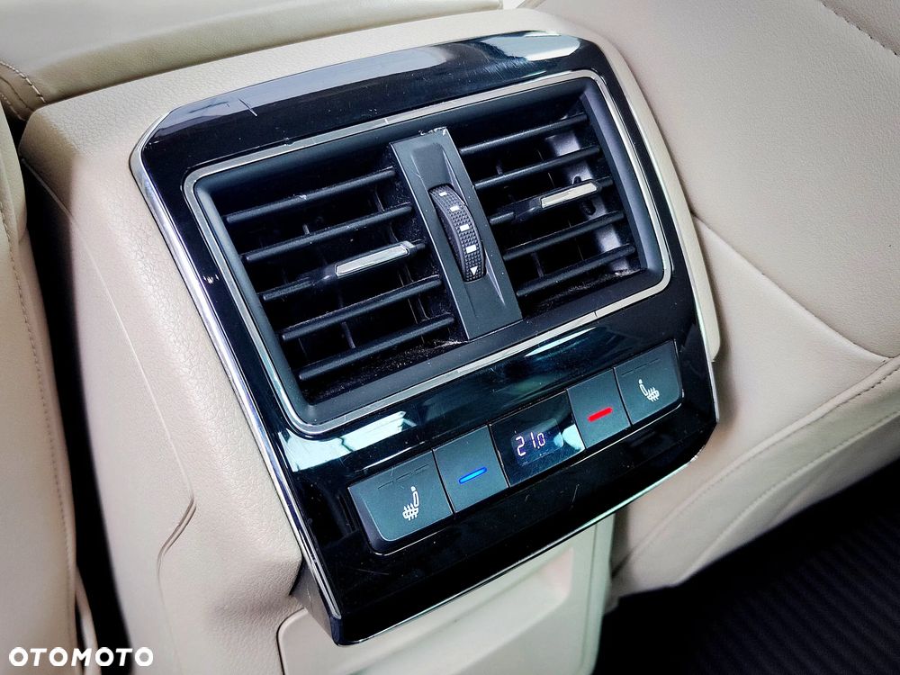 Skoda Superb 2.0 TSI 4x4 L&K DSG - 14