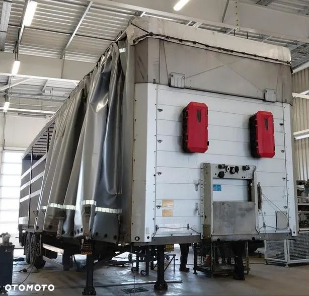 Schmitz Cargobull - 3