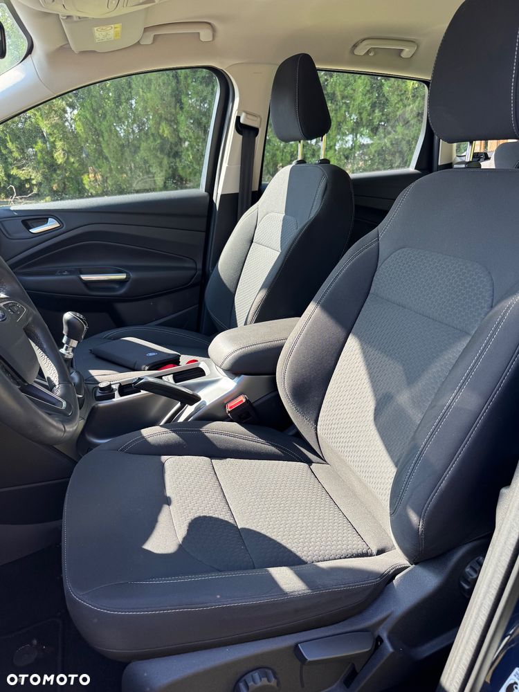 Ford Kuga 1.5 EcoBoost 2x4 Trend - 15
