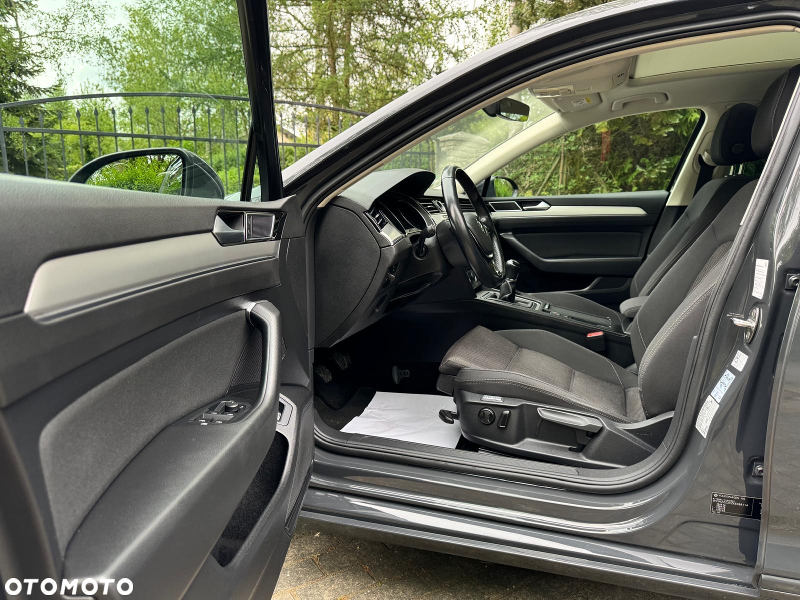 Volkswagen Passat Variant 1.5 TSI OPF DSG Elegance - 26