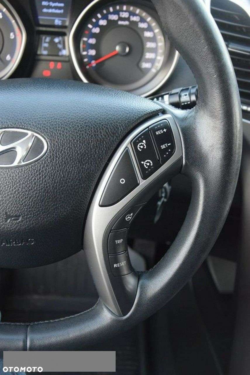Hyundai i30 1.6 CRDi Style - 26