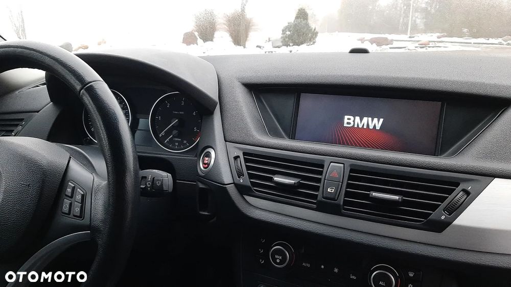 BMW X1 sDrive20d - 9