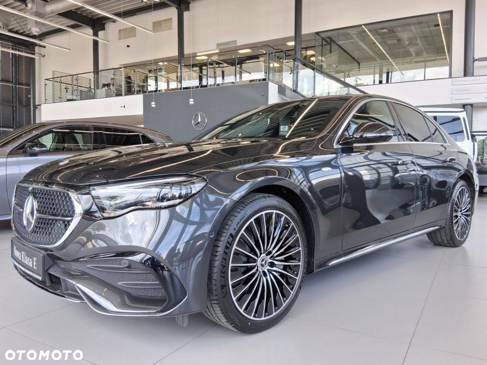 Mercedes-Benz Klasa E - 1