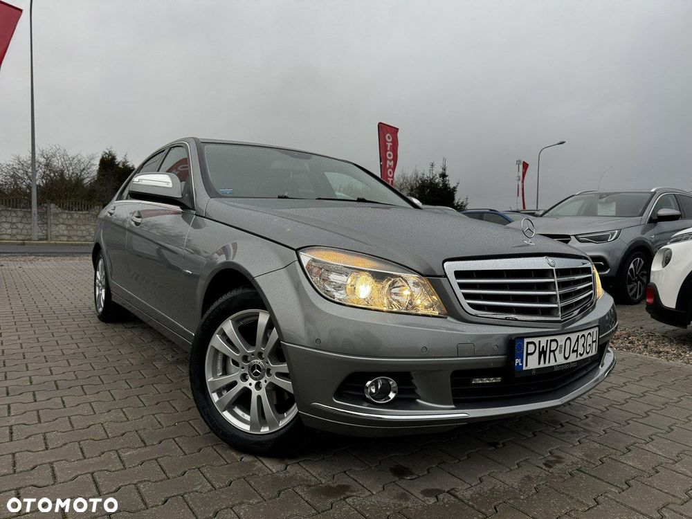 Mercedes-Benz Klasa C 200 (BlueEFFICIENCY) 7G-TRONIC Elegance - 2