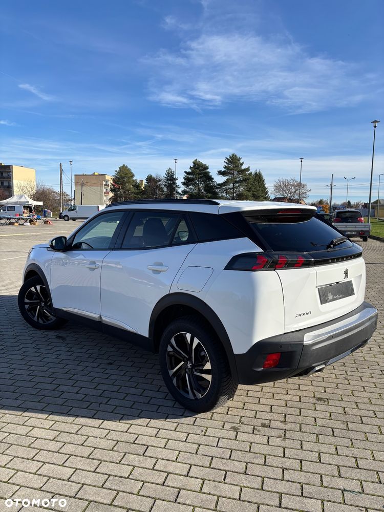 Peugeot 2008 PureTech 130 EAT8 Allure - 5