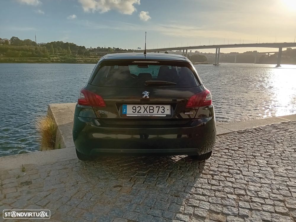 Peugeot 308 1.6 BlueHDi Style J17 - 5