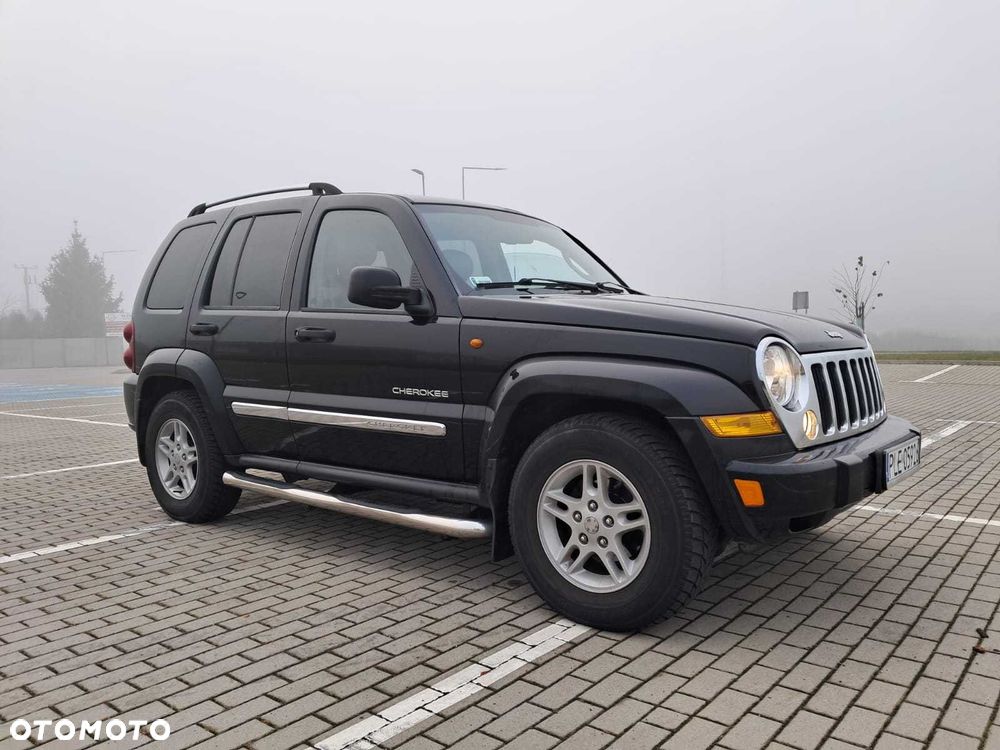 Jeep Cherokee - 1