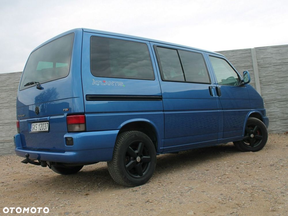 Volkswagen Multivan - 28
