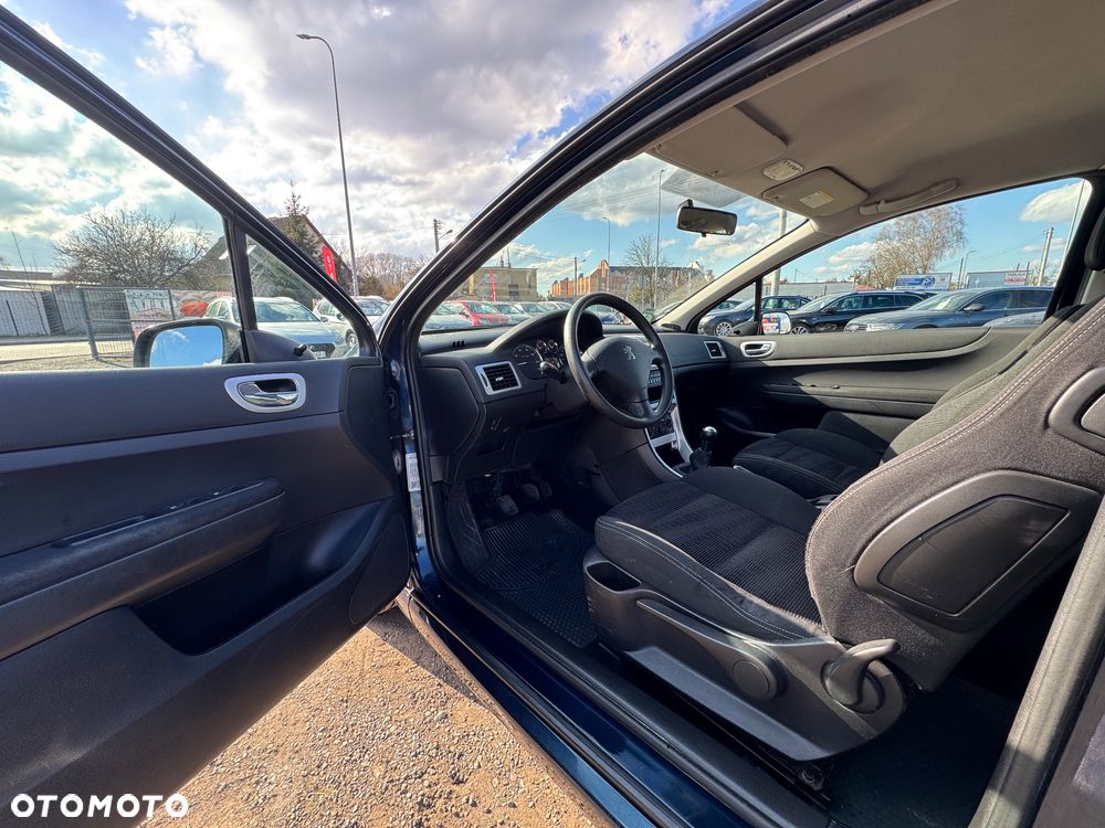 Peugeot 307 1.4 XR - 21