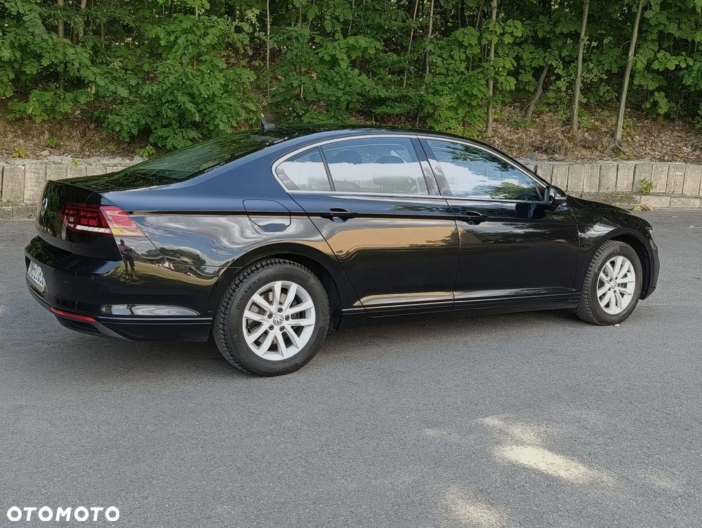Volkswagen Passat 2.0 TDI EVO Business DSG - 9