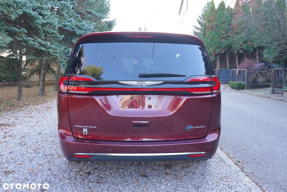 Chrysler Pacifica - 3