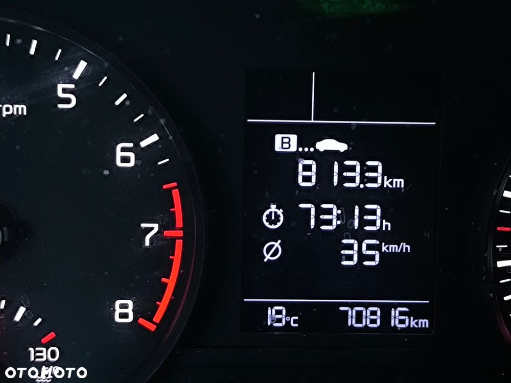 Kia Stonic - 31