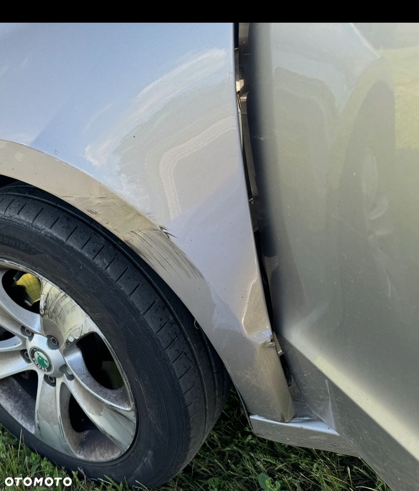 Skoda Superb 2.0 TDI PD Ambition - 20