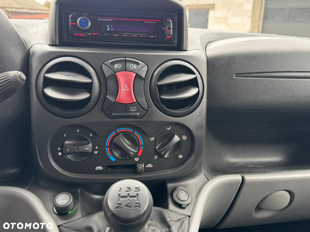 Fiat Doblo 1.4 8V Family - 11