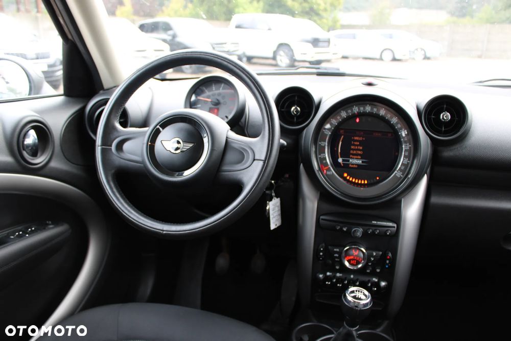MINI Countryman One D - 7