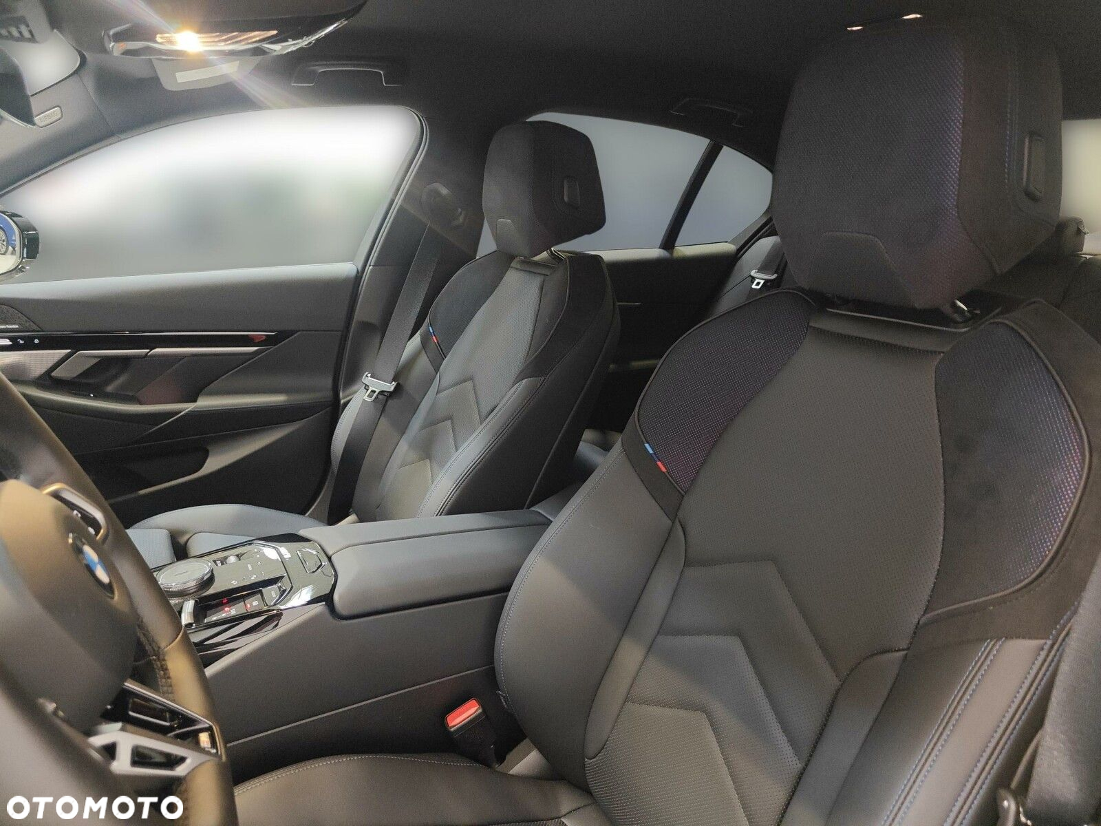 BMW Seria 5 - 12