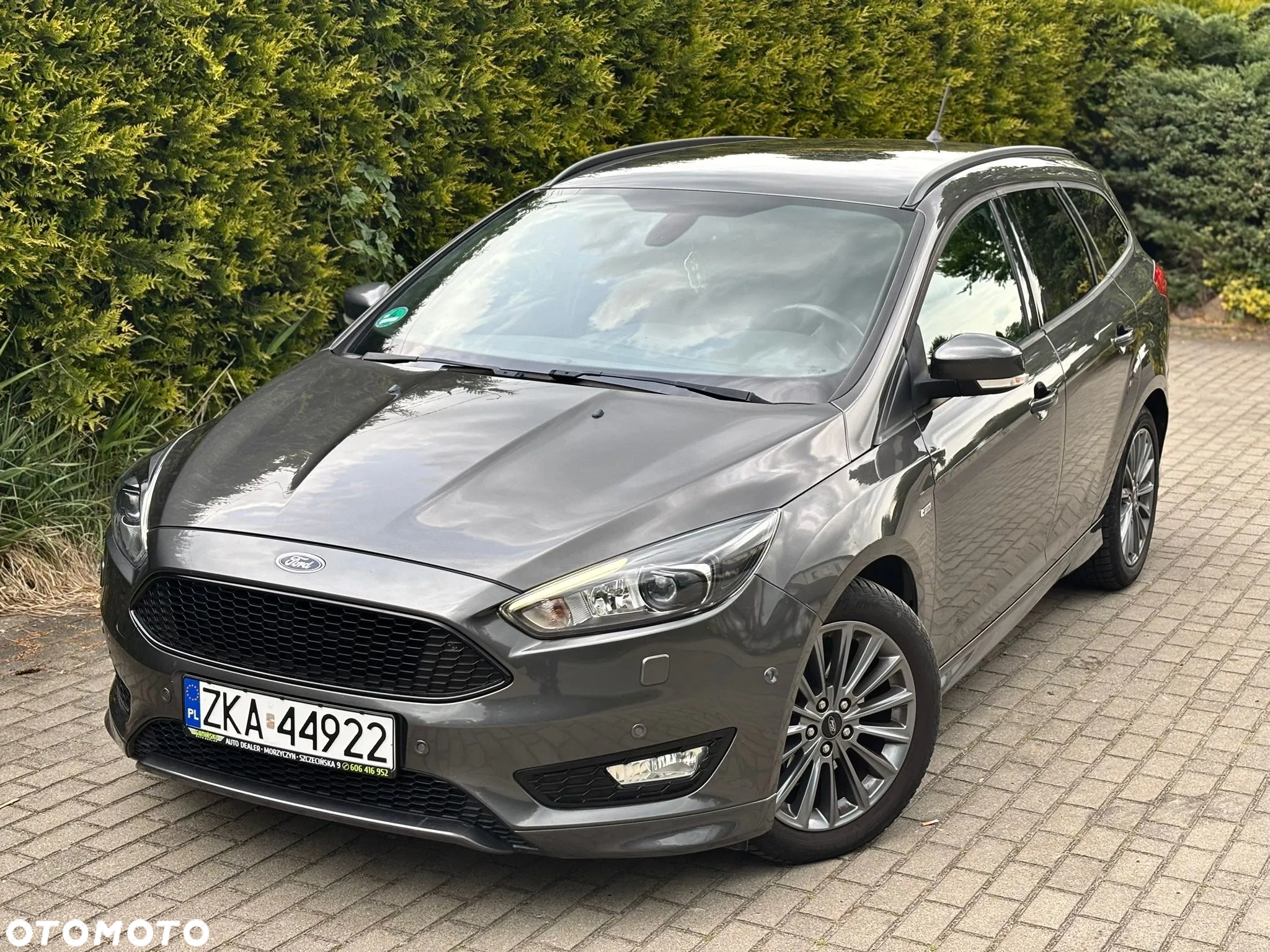 Ford Focus 1.5 EcoBoost Start-Stopp-System Titanium - 2