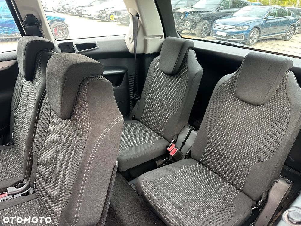 Citroën C4 Picasso - 15