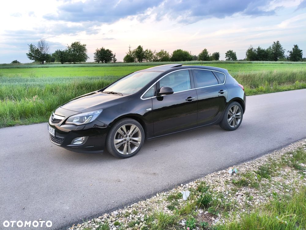 Opel Astra 1.4 T Sport - 2