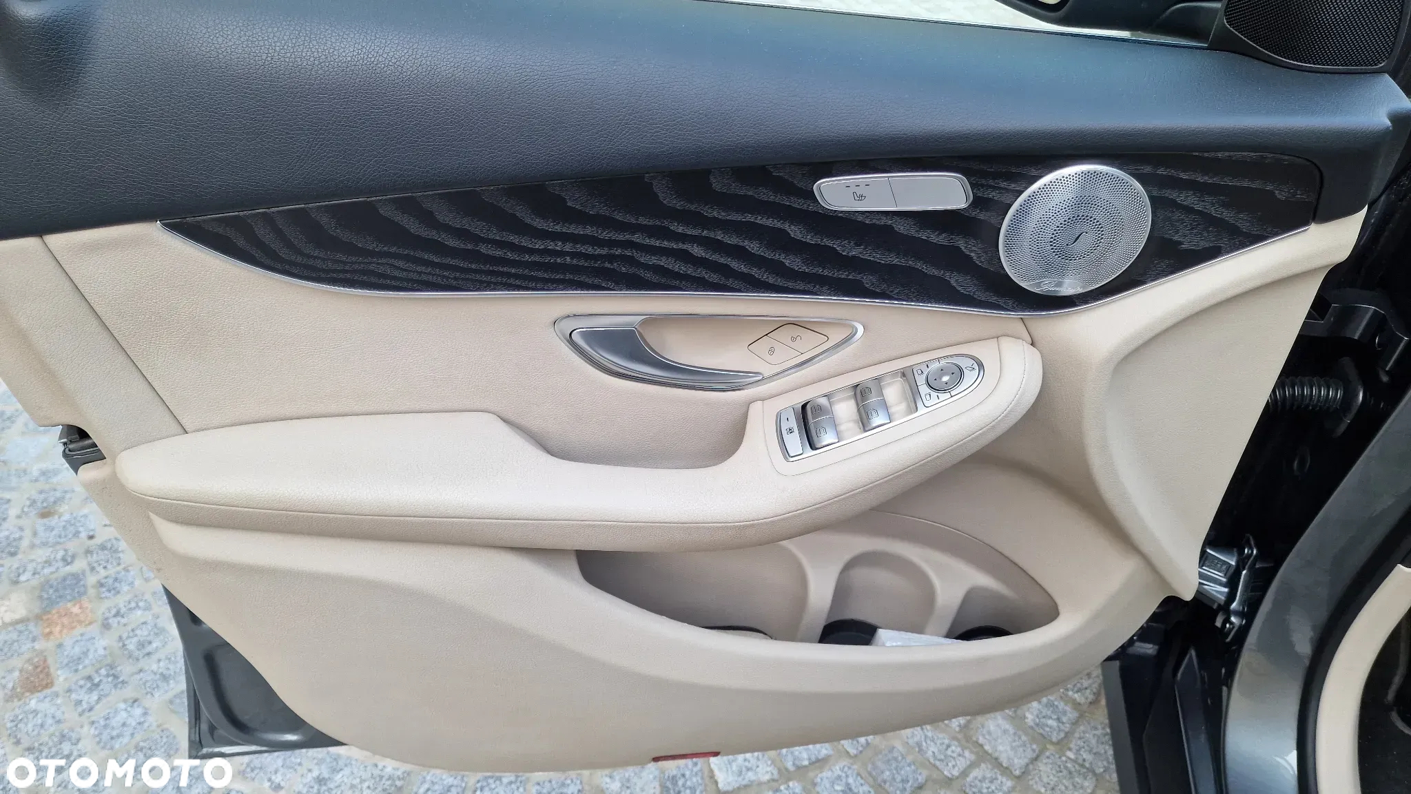 Mercedes-Benz GLC 220 d 4-Matic - 25