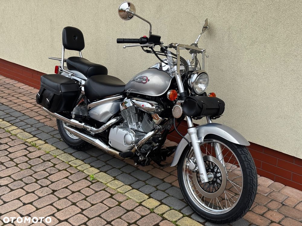 Suzuki Inny - 2