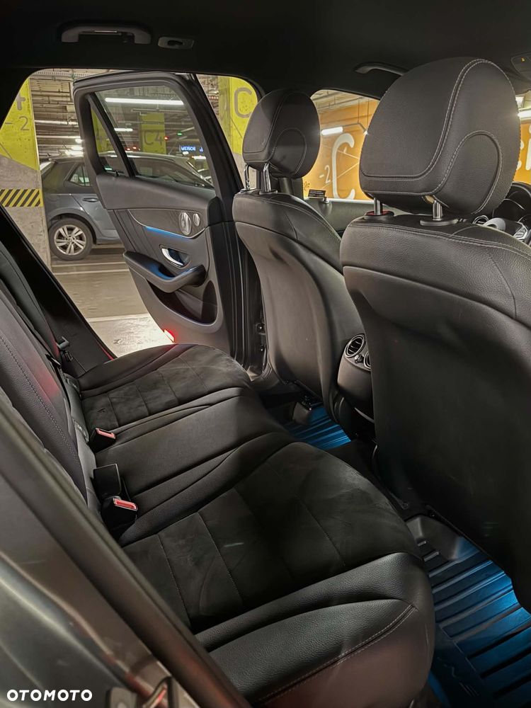Mercedes-Benz GLC 220 d 4-Matic - 4