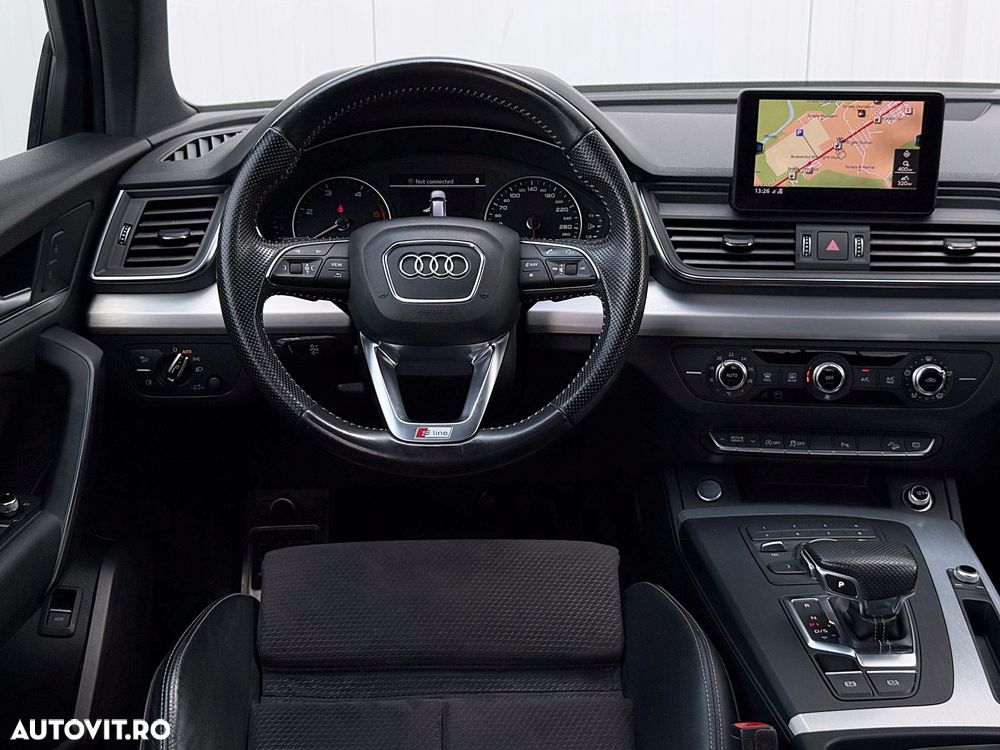 Audi Q5 2.0 40 TDI quattro S tronic Design - 19
