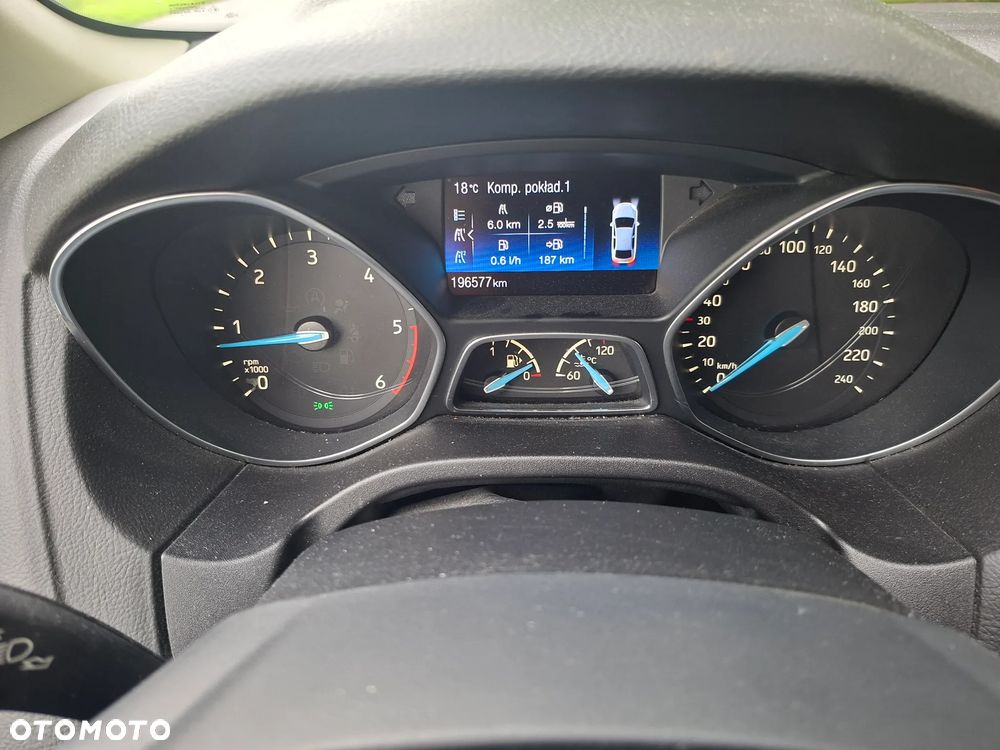 Ford Focus 1.5 TDCi Titanium ASS - 16