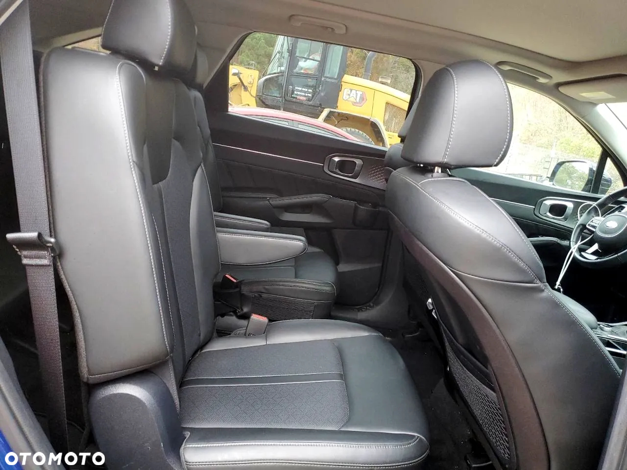 Kia Sorento - 12